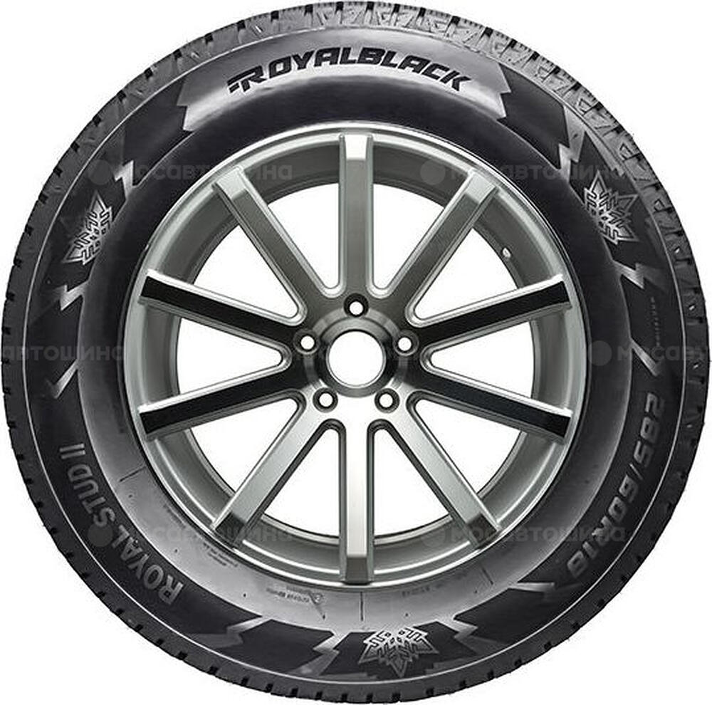侧视图 Royal Black Royal Stud 2 215/55 R17 98T