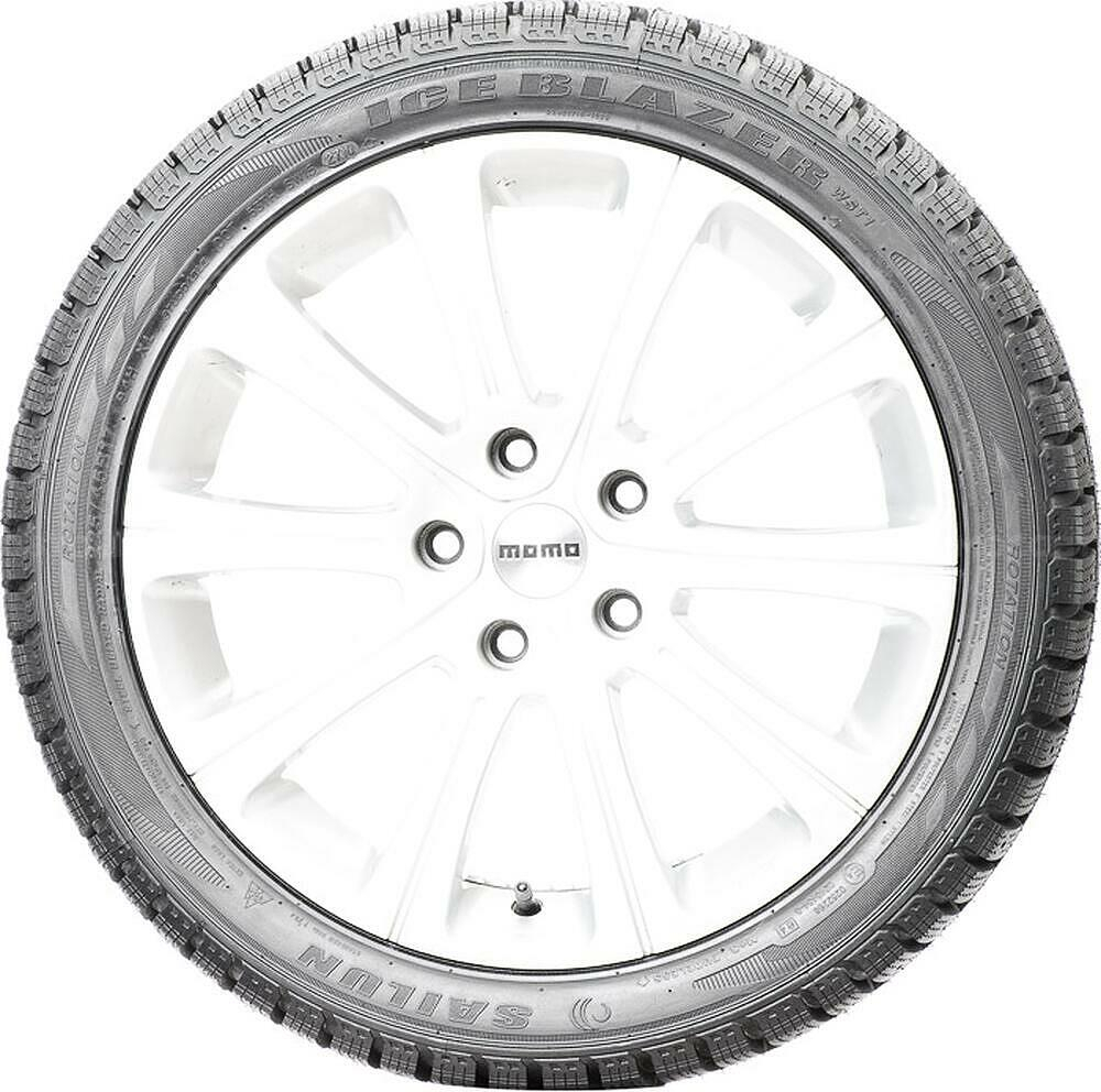 侧视图 Sailun Ice Blazer WST1 215/70 R15C 109/107R