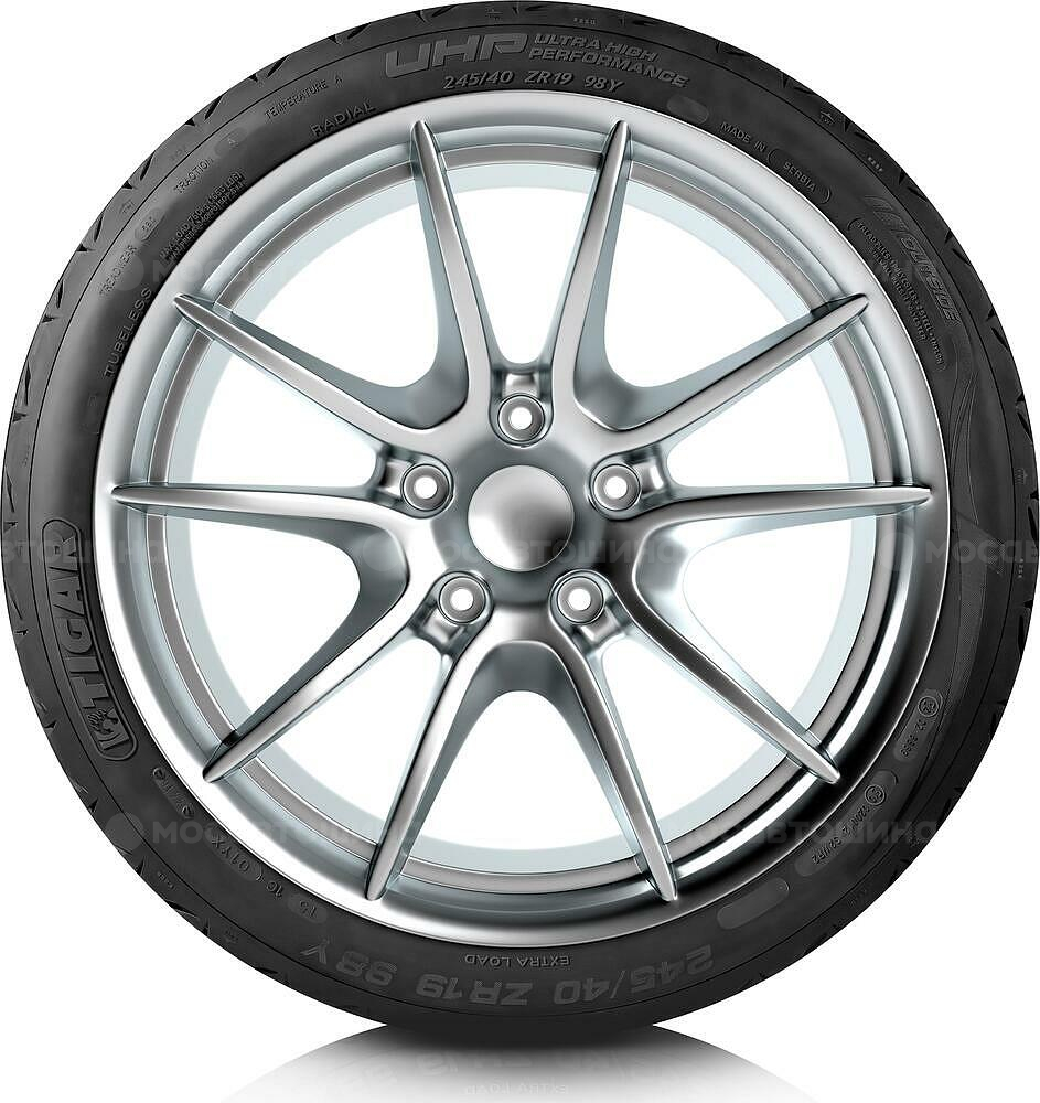 侧视图 Tigar Ultra High Performance 215/60 R16 99V