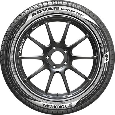 Yokohama Winter V907 255/40 R20 101W XL