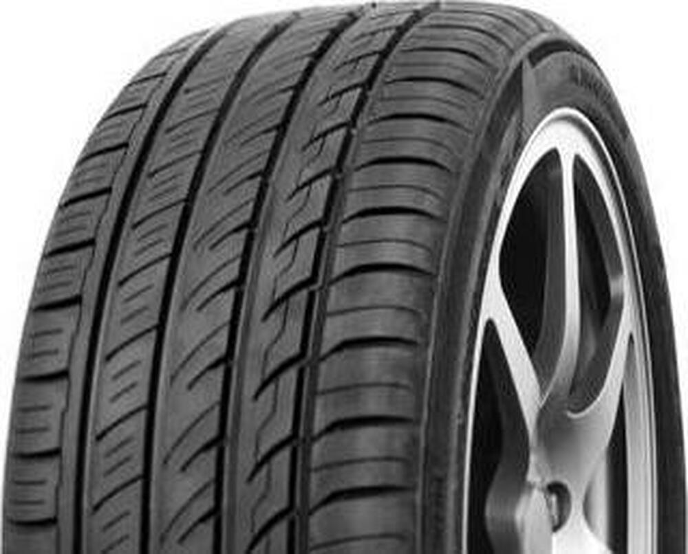 Kingrun T209 255/45 R18 103W