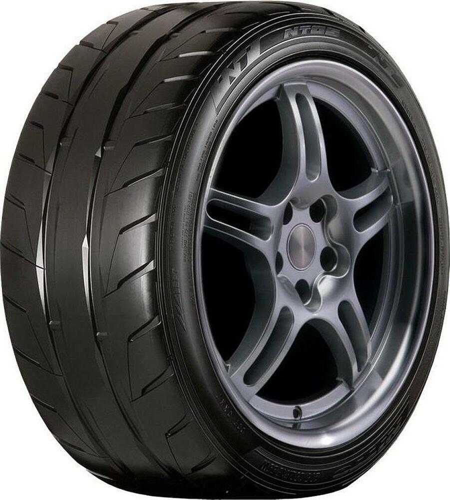 Nitto NT05 285/35 R18 101W 