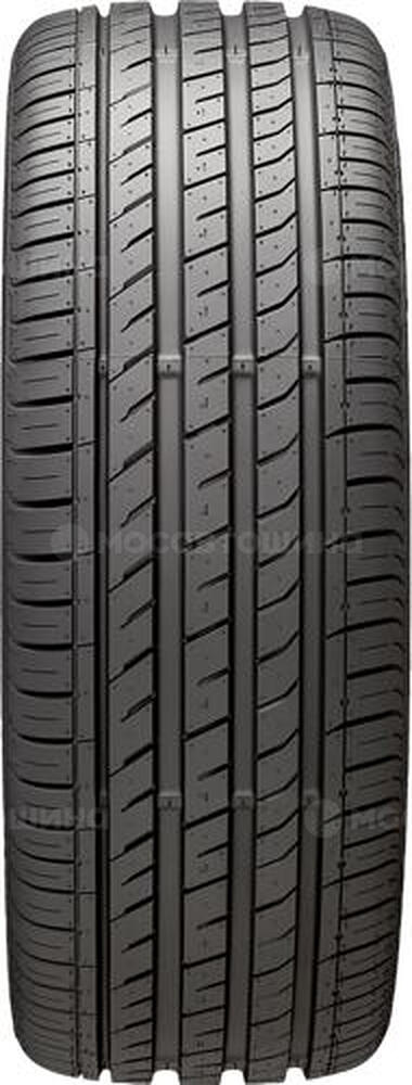 轮胎花纹 Roadstone N'FERA SU1 245/55 R17 106W