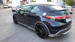 轮毂   在汽车上  honda civic