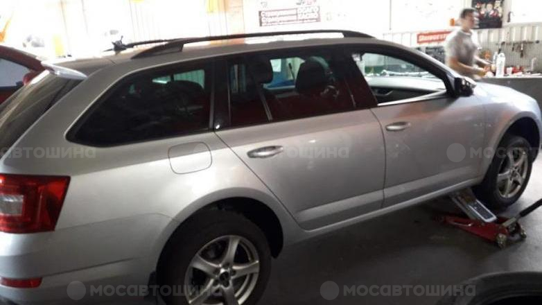 Автомобильные шины Continental ContiPremiumContact 6 R16 [1831]