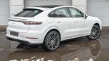 轮毂   在汽车上  porsche cayenne