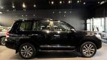 轮毂   在汽车上  toyota land-cruiser