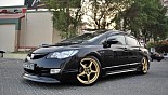 轮毂 OZ Racing Crono 在汽车上 Honda Civic