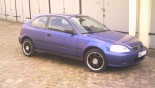 轮毂 Momo Corse 在汽车上 Honda Civic