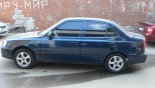 轮毂 Tech Line TL405 在汽车上 Hyundai Accent