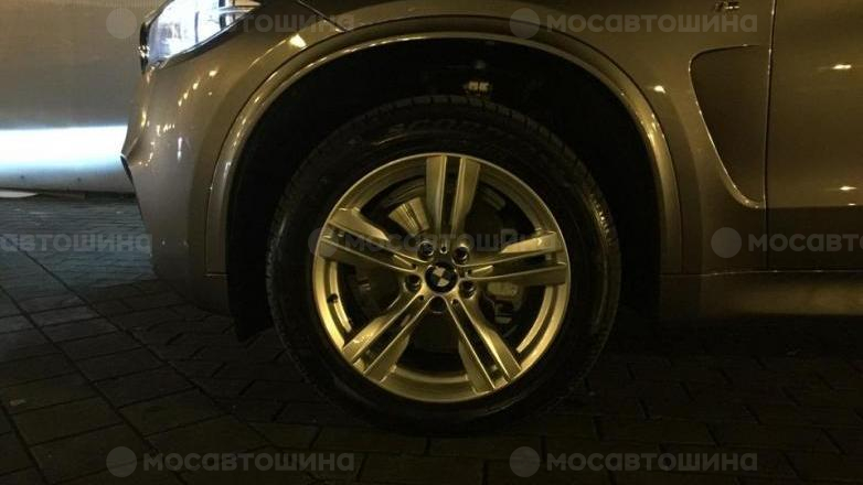 汽车轮胎 Pirelli Scorpion Winter R21 [1718]