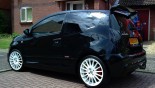 轮毂 OZ Racing Superturismo GT 在汽车上 Citroen C2 轮毂 OZ Racing Superturismo GT 在汽车上 Citroen C2