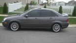 轮毂 ASA AR1 在汽车上 Ford Focus 轮毂 ASA AR1 在汽车上 Ford Focus