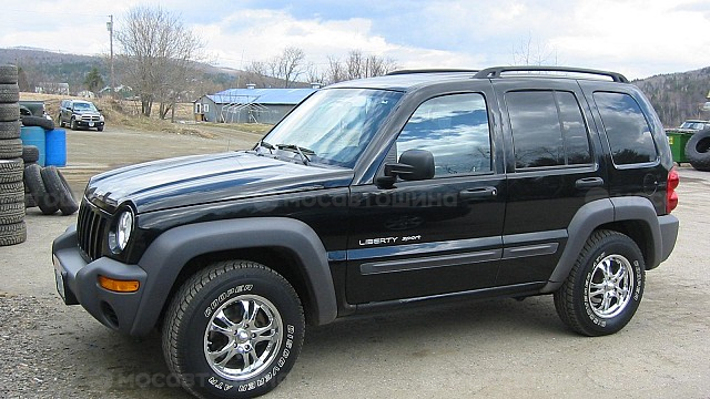 Диски American Racing Casino (AR383) R16 на автомобиле Jeep Liberty [44]