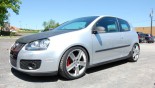 轮毂 Rial Porto 在汽车上 Volkswagen Golf 5 轮毂 Rial Porto 在汽车上 Volkswagen Golf 5