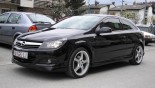 轮毂 Momo Fxl One 在汽车上 Opel Astra H
