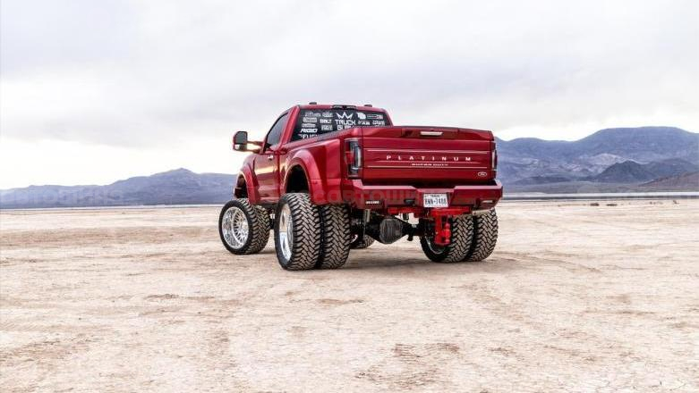 Автомобильные шины Venom Power Terra Hunter M/T [2680]