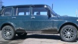 轮毂   在汽车上 VAZ 2121