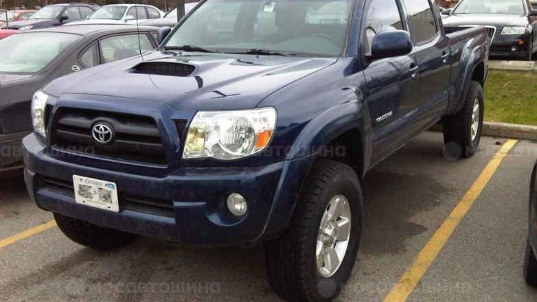 Автомобильные шины Bridgestone Blizzak DM V1 R17 на автомобиле Toyota Tacoma [1315]