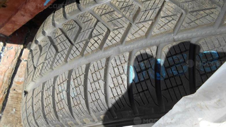汽车轮胎 Pirelli Scorpion Winter R17 [1716]