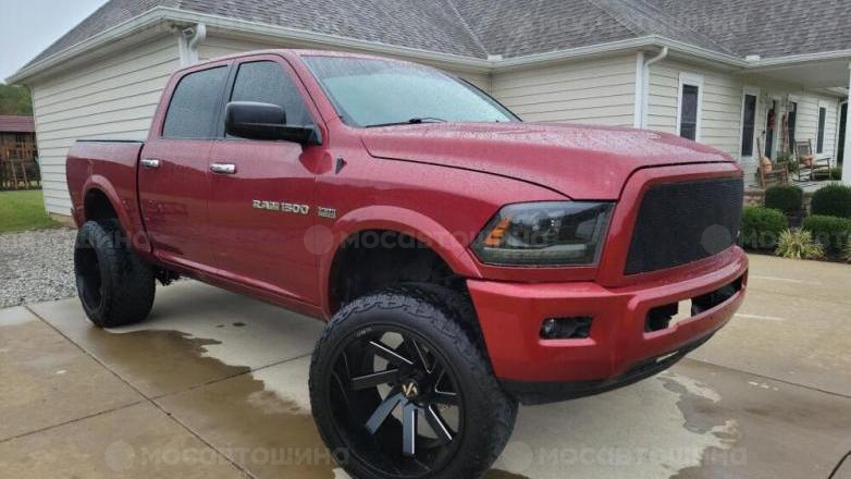 Автомобильные шины Venom Power Terra Hunter X/T на автомобиле dodge ram-1500 [2525]