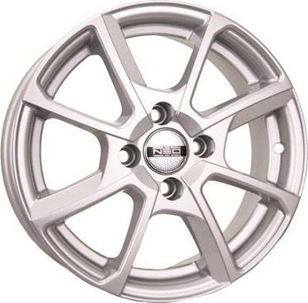 Neo 438 5.5x14 4x100 ET 43 Dia 67.1 silver