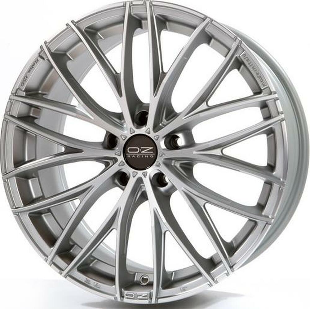 OZ Racing Italia 150 8x17 5x112 ET 48 Dia 75 