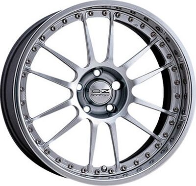 OZ Racing Superleggera III Forget 8x19 5x112 ET 32 Dia 79 Race Silver