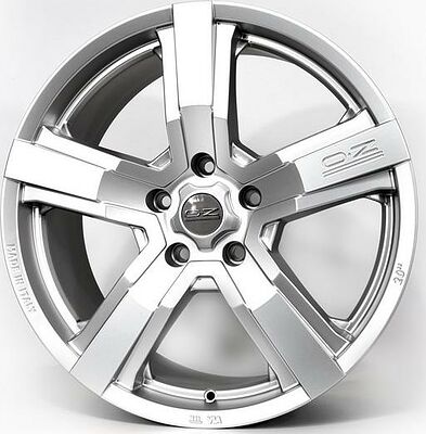OZ Racing Versilia 8x18 5x112 ET 35 Dia 75 silver