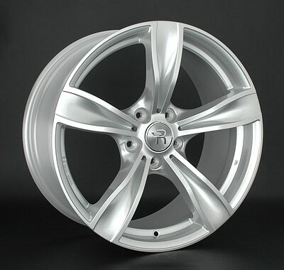Replica B179 8x19 5x120 ET 38 Dia 72 silver