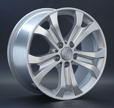 Replica B81 11x20 5x120 ET 37 Dia 72.69 silver