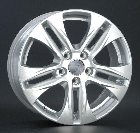 Replica GW4 6.5x17 5x114.3 ET 50 Dia 64.1 silver