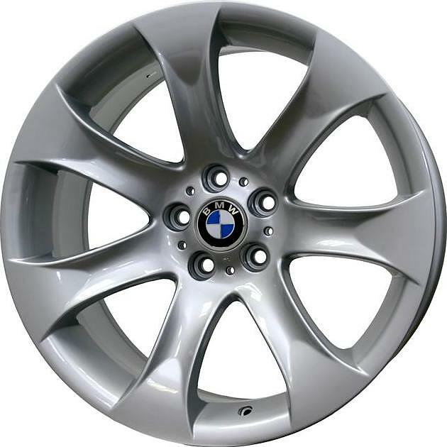 Replica FR704 6.5x15 5x114.3 ET 35 Dia 64.1 silver