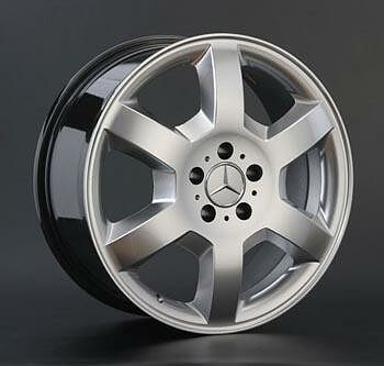 Replica MB34 8x18 5x130 ET 48 Dia 84 silver