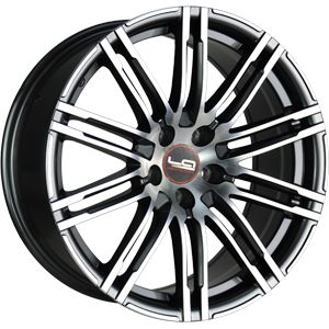 Replica PR13 8x18 5x112 ET 21 Dia 66.6 GMF