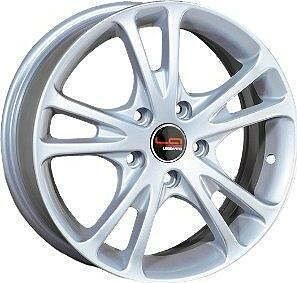 Replica RN77 6.5x16 5x114.3 ET 50 Dia 66.1 silver