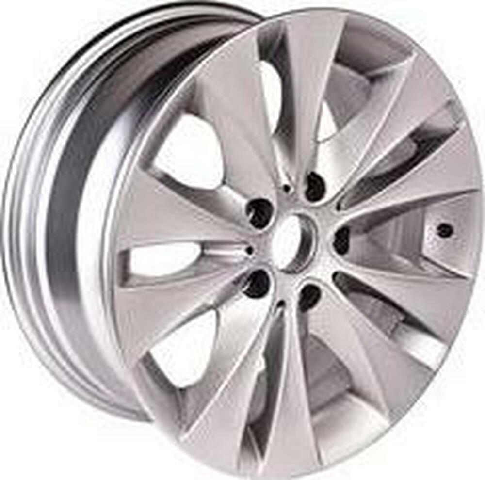 Roner RN0307 7.5x17 5x120 ET 34 Dia 72.6 silver