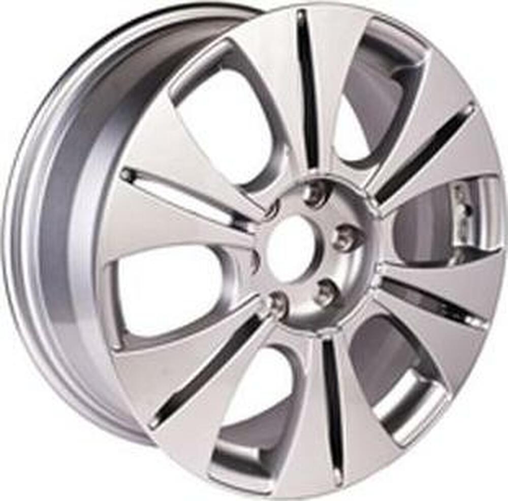 Roner RN1210 7x17 6x114.3 ET 39 Dia 67.1 silver